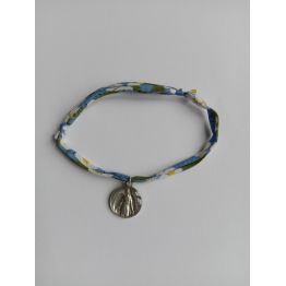 Bracelet liberty bleu à fleurs avec médaille ND de Pellevoisin